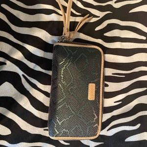 Consuela Randal Wallet